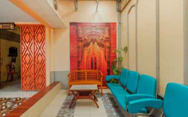 OYO 3715 Ndalem Jogja Cupuwatu Syariah