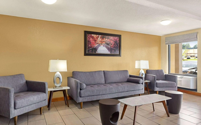 Howard Johnson by Wyndham Pigeon Forge