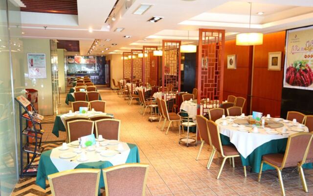 Harbour City Hotel