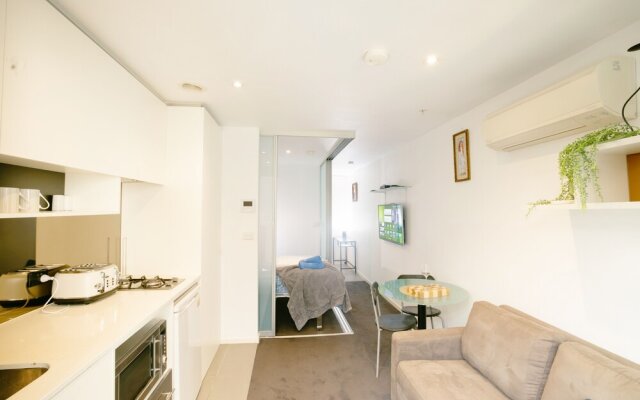 Melbourne Cbd Designed 1 Bedroom Apartment By Kozyguru
