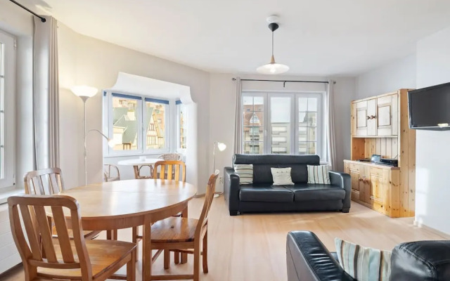 Modern Apartment in Westende/Middelkerke with Beach Nearby