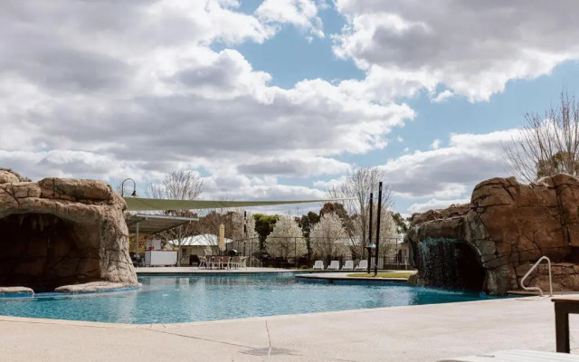 Tindarra Resort