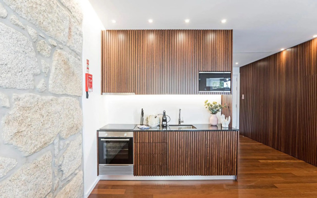 Wonderful 2BR Duplex Near River by LovelyStay