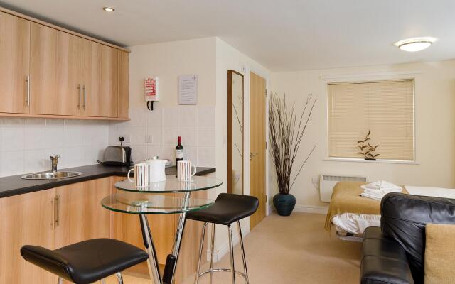 Cosy Boutique Apartment in Colourful Bristol