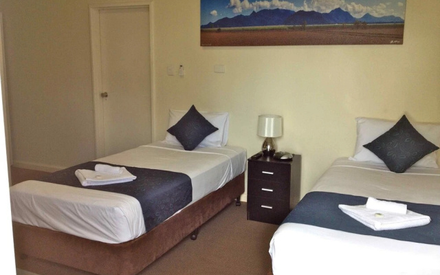 Lees Hotel