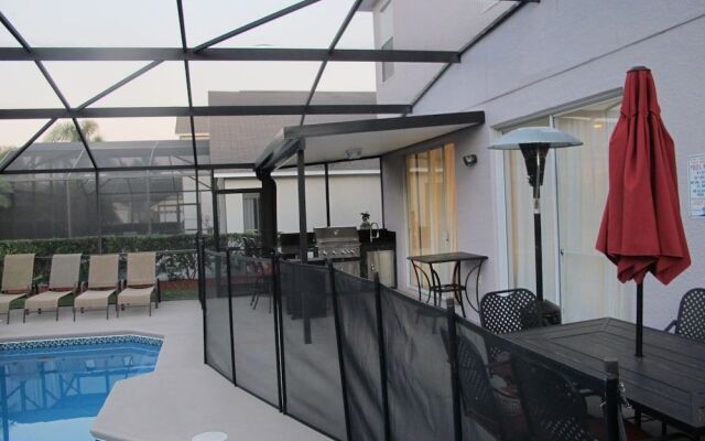 Lake Berkley Resort 988