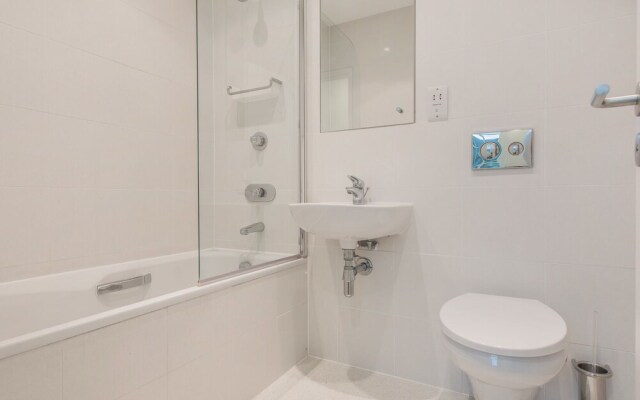 LCS Liverpool Street Apartments