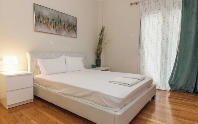 Charming 1 Bd Apt near ASOE in Athens