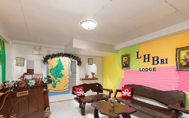 ZEN Rooms LH Bri Lodge Siargao