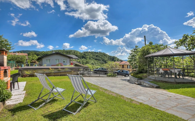 Zio Enry Garden Orta Lake