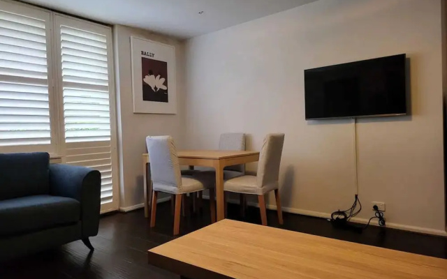 Homely 1 Bedroom Retreat in South Yarra With Balcony – Guest Rooms – Melbourne