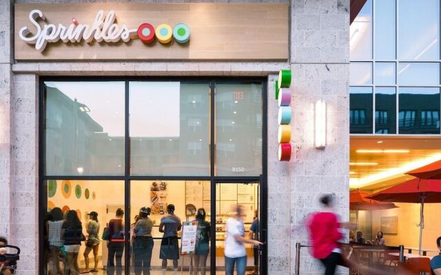 Urbanlights at Legacy West