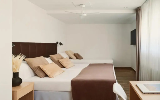 Hotel MET Pamplona