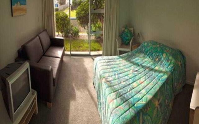 Marine Reserved Holiday Apartments