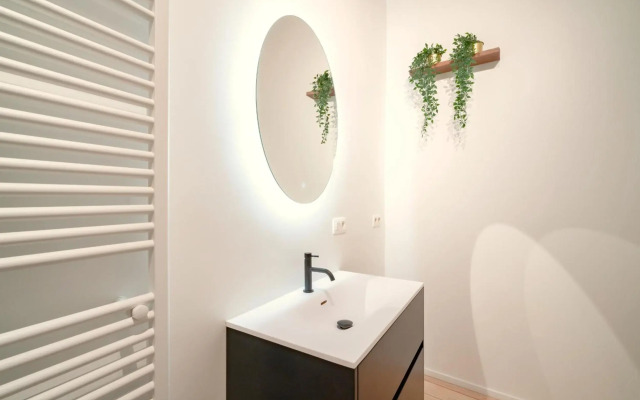 The Hendrik Square Residence