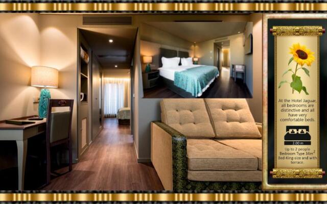 Hotel Jaguar Oporto - Airport to Hotel and City Center and Vice-Versa is a Free and Continuous Shuttle Service from 7AM to 8PM