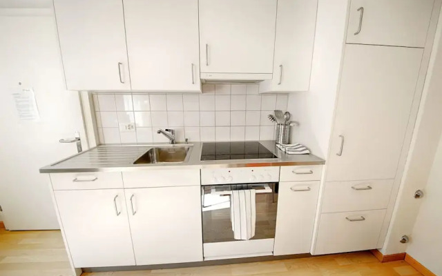 ZH Keita - Stauffacher Hitrental Apartment