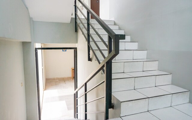 Oyo 2778 Alvin Residence