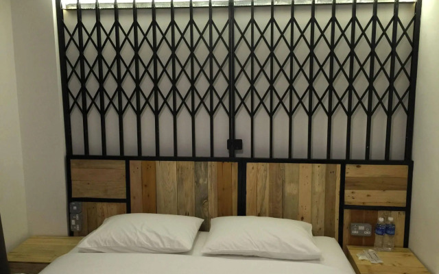 The Oikos Hotel