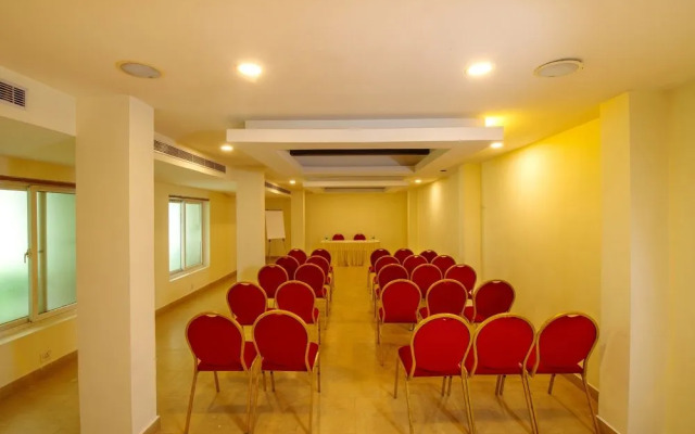 Vedanta Wake Up - Ernakulam, North Railway Station