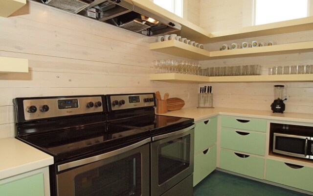 Beach Club Clubhouse 1