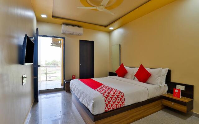 Hotel Decent Somnath