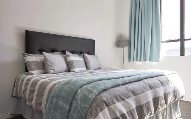 Trendy Art Studio Apartment,Maboneng Joburg