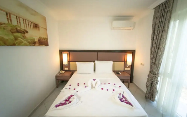 Zuzuu Beach Hotel