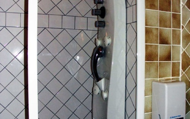 Hotel Restaurant Le Val Des Sources