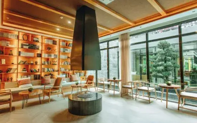 Lishui falls in love with Nujiang Boutique Inn