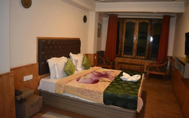 Rufina Totola Residency