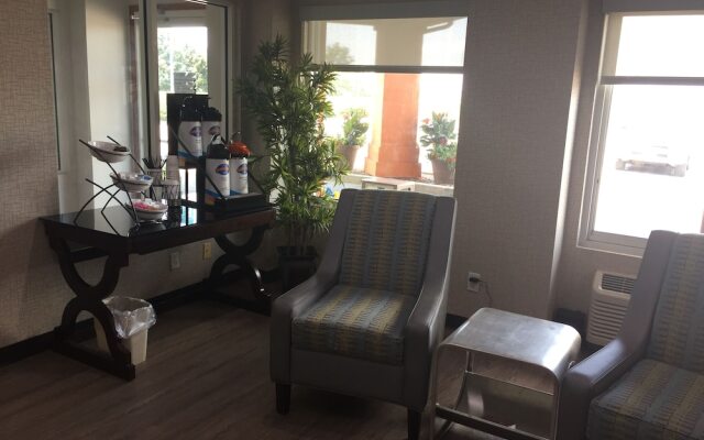 Baymont Inn & Suites