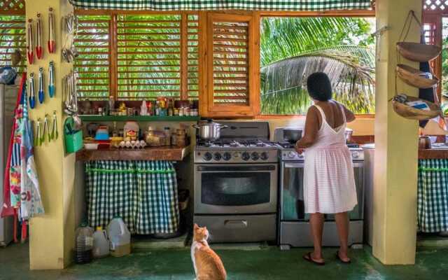Dan and Manty's Guesthouse