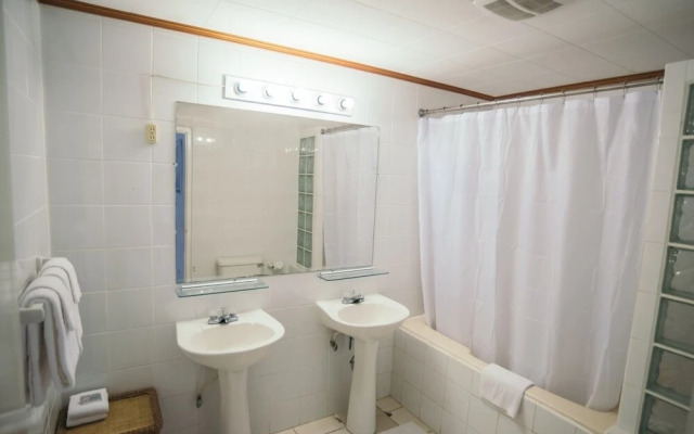 Aruba Beach Villas