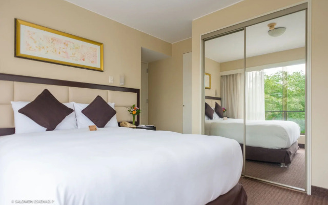Roosevelt Hotel & Suites