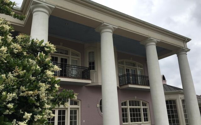 The Mansion at Red Hill
