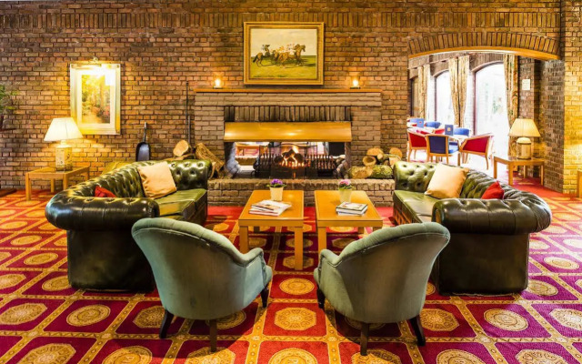 Parkway Hotel & Spa