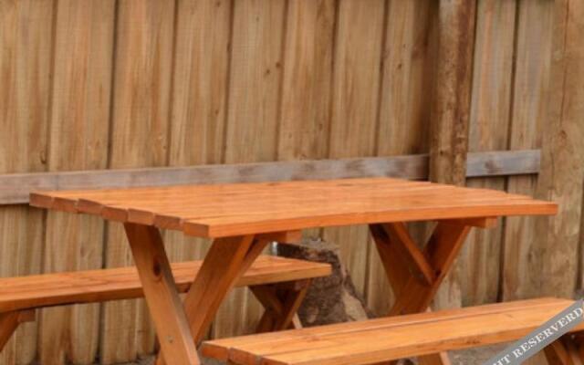 Western Ki Caravan Park Cabins