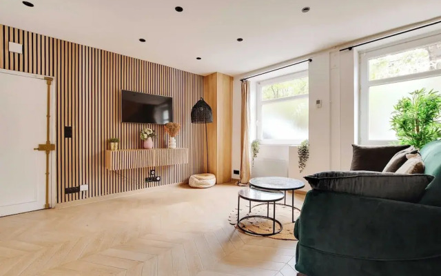 Eclectic Apartment - 2br/6p - Pl. Republique