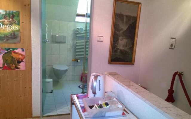 Bed & Breakfast at Silvie's Guesthouse Eichhorn