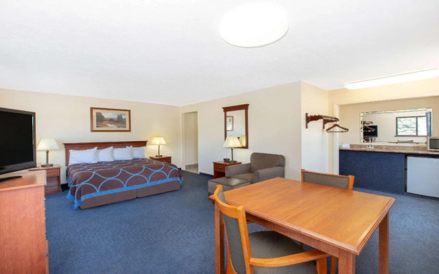 SureStay Plus Hotel by Best Western Grand Island