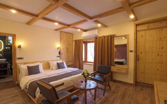 PalPenzy - Bespoke Premium Stay