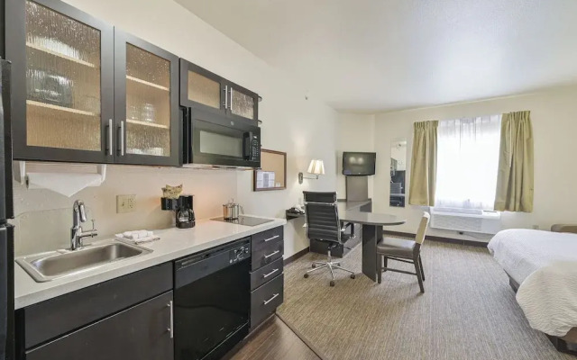 Affordable Suites of America Tulsa