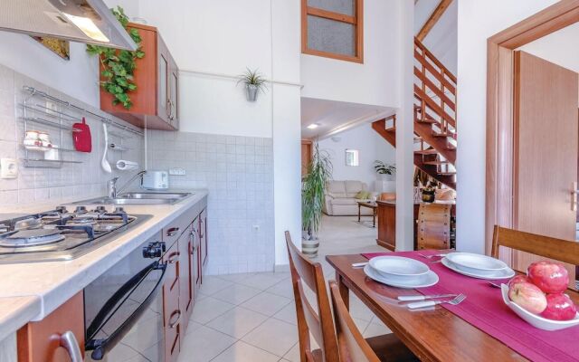 Awesome Home in Pula With Wifi and 2 Bedrooms