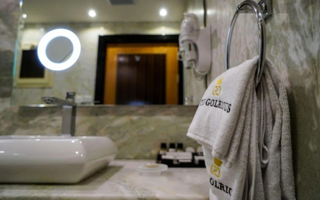 The Glorious Hotel