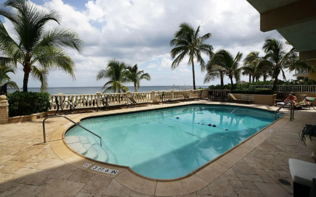 The Sea Lord Hotel & Suites (Adults Only)
