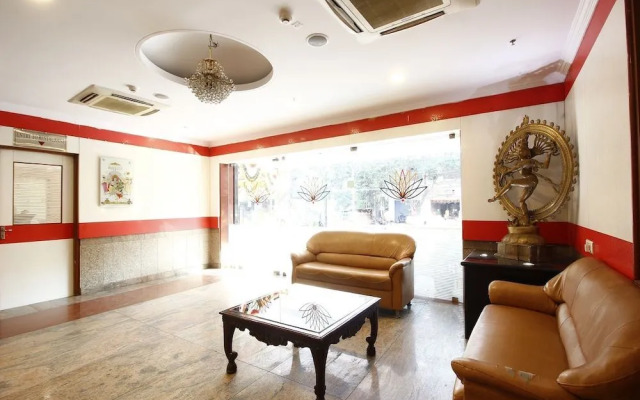 Sri Sai Regency by OYO Rooms