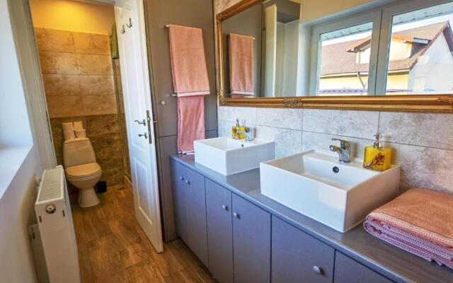 Apartament 2 camere - Casa Divertis