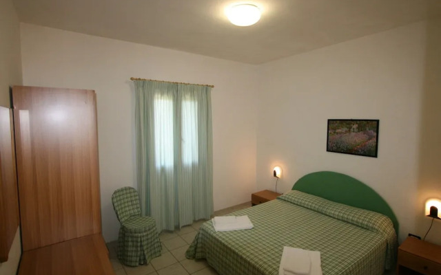 Nice Apartment with Balcony near Puglia Beach