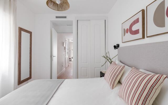 Madrid Sur Apartments by Olala Homes